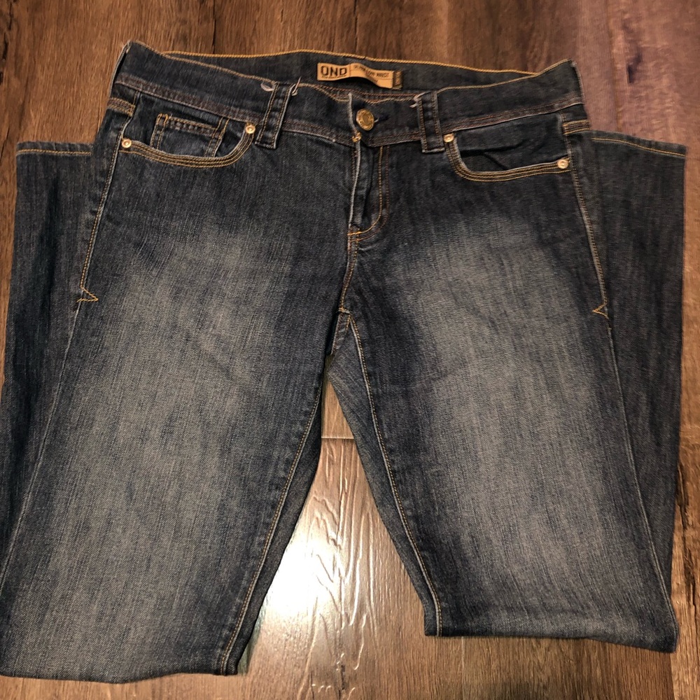 Ultra low waist skinny Jean